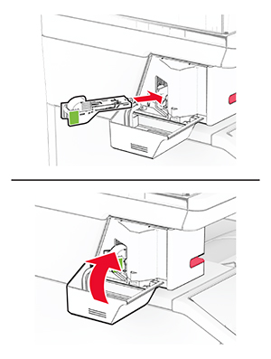 De nietcasette is in de nieteenheid geplaatst en de toegangsklep van de nietmachine is gesloten.