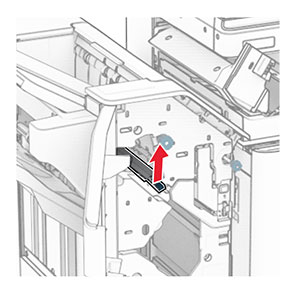 Handle R4 inside the finisher is lifted.