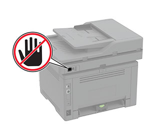 A nyomtató faxportjának helye a nyomtató hátoldalán